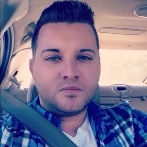 Meet your Posher, Cory